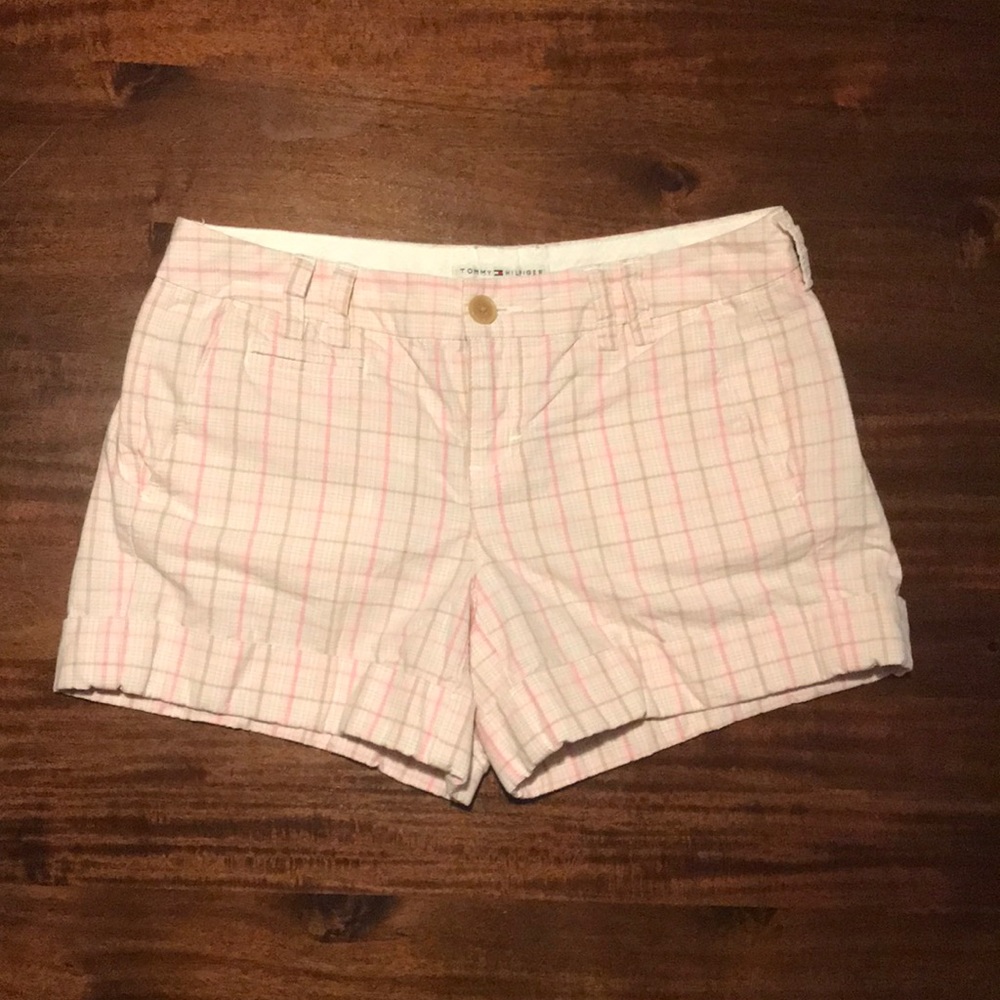 Tommy Hilfiger pink plaid shorts size 4